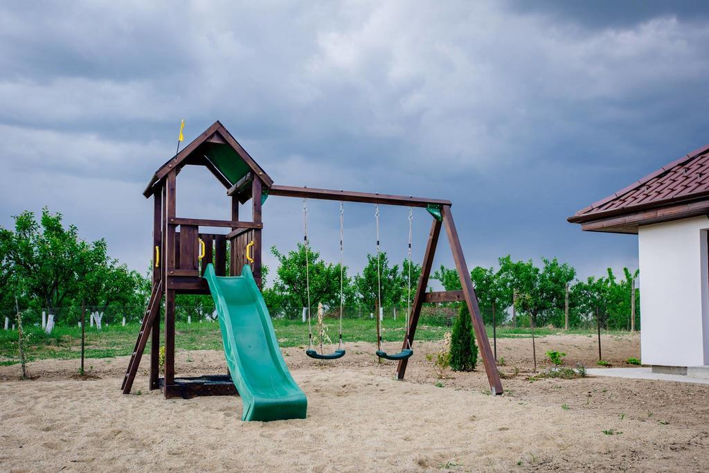 Pensiunea Primaverii Satu Mare Exterior foto